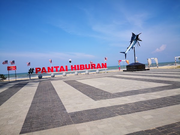 Pantai Hiburan