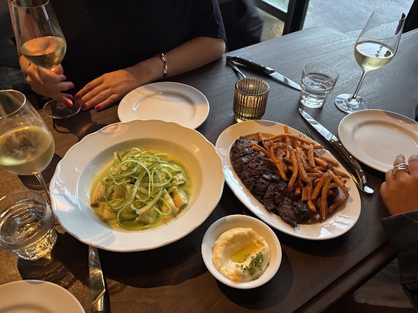 Martine's Wine Bar 4