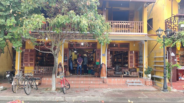 Kha Thi Leather Shop