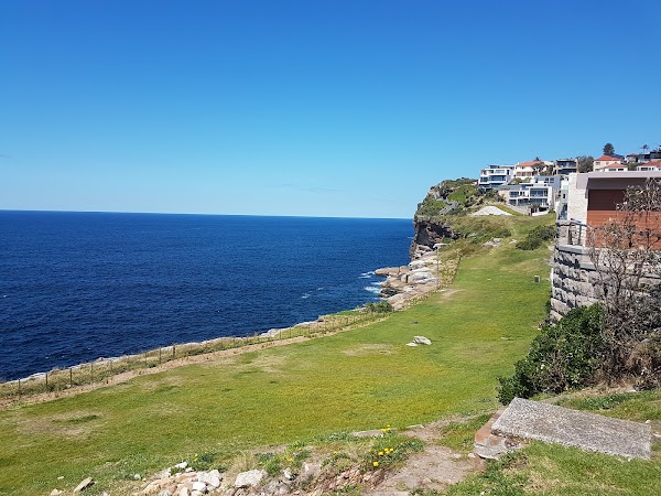 Diamond Bay Road