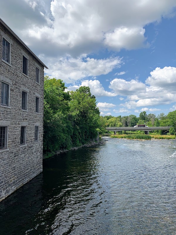 Manotick