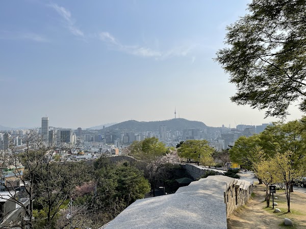 Seoul City Wall Trail 1