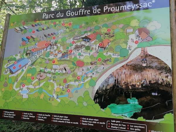 Gouffre de Proumeyssac 2