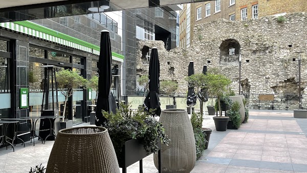 Leonardo Royal Hotel London City