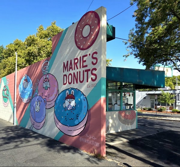 Marie's Donuts 3