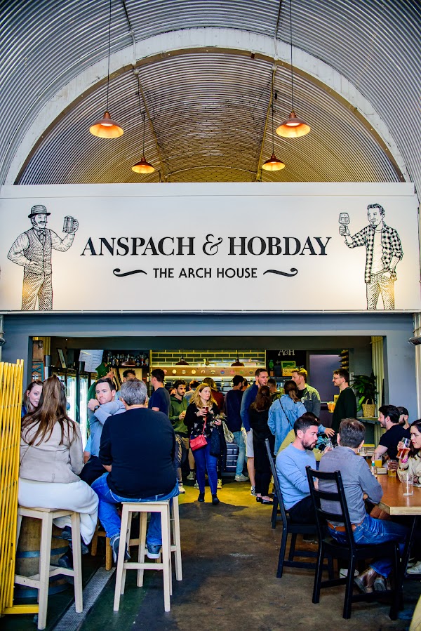 Anspach & Hobday: The Arch House 1