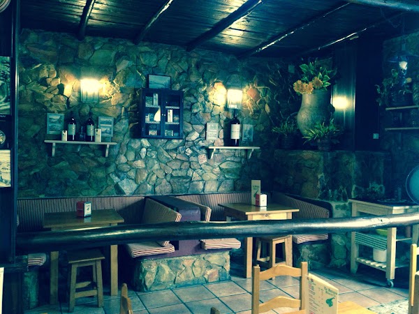 LA ANTIGUA ABACERÍA. TRIANA 1