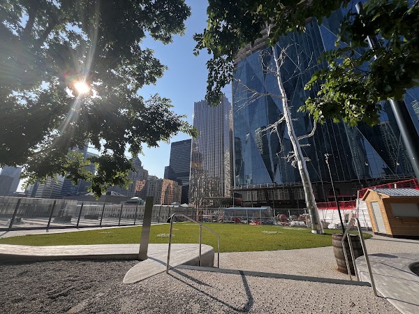 CIBC Square Elevated Park 4