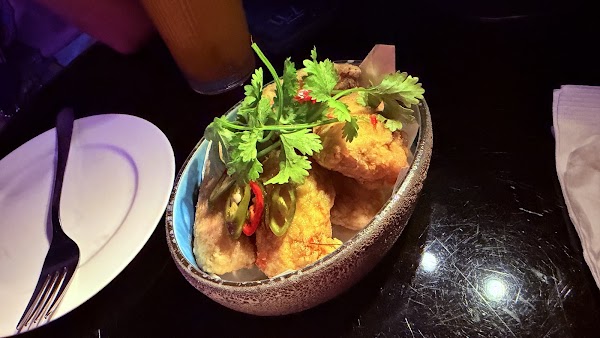 Chill Skybar & Dining 3