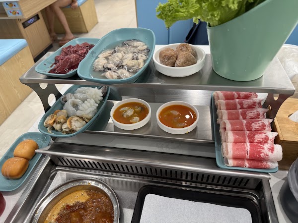 Good Combo Hotpot & BBQ Kinex 左煮右烤加东 2