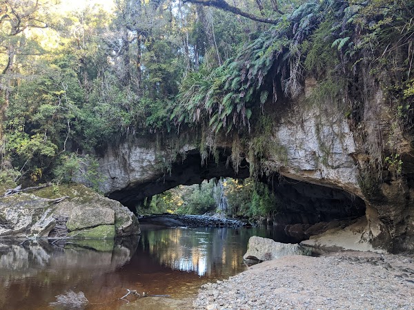 Moria Gate Arch 1