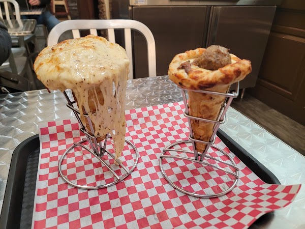 Twisted Sourdough Pizza 2