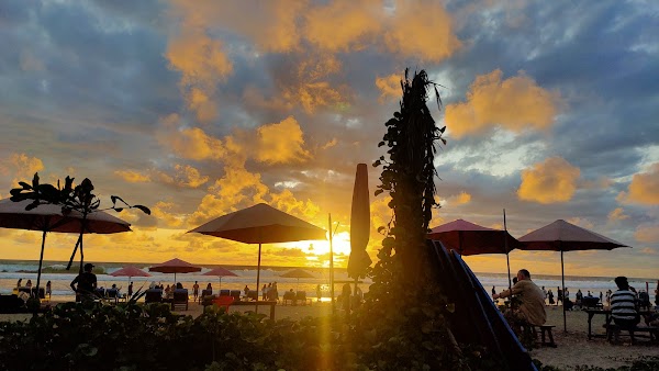 WARUNG KAMPUNGKU SEMINYAK-BEACH 3