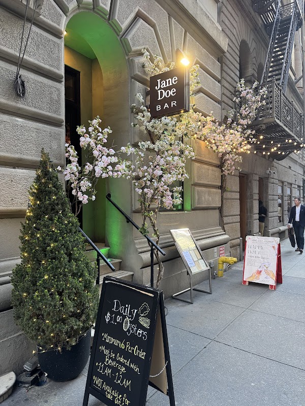 Jane Doe Bar & Restaurant
