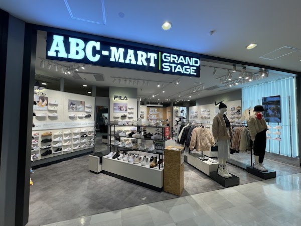 ABC-MART Grand Stage Shibuya (Shibuya 109)