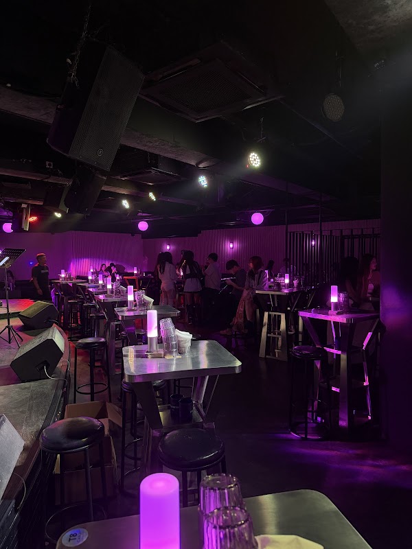 Candy lounge 3