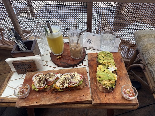 Marshmellow Surf Café, Ahangama 4