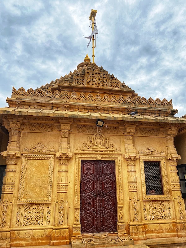 Shri Sanatan Hindu Mandir 4