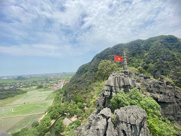 Hang Múa 3