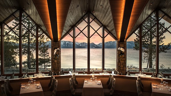 Edge Restaurant & Lounge 1