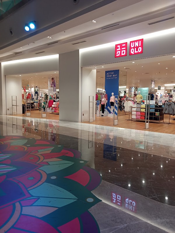 Central Park Mall 2