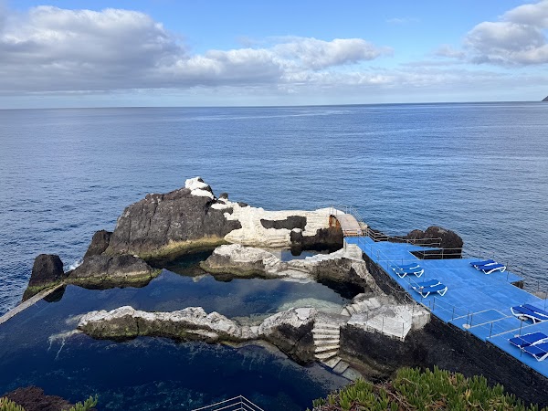 Doca do Cavacas Natural Pools