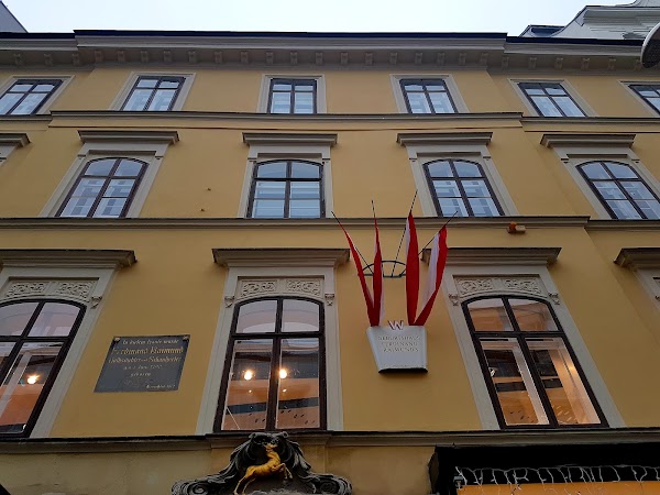 Raimundhof 4