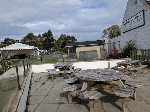 The Dores Inn