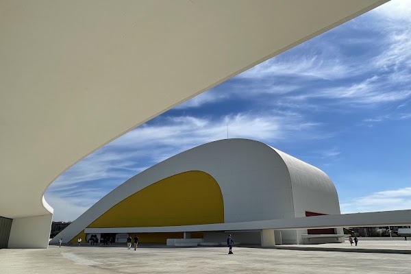 Oscar Niemeyer International Cultural Centre 4