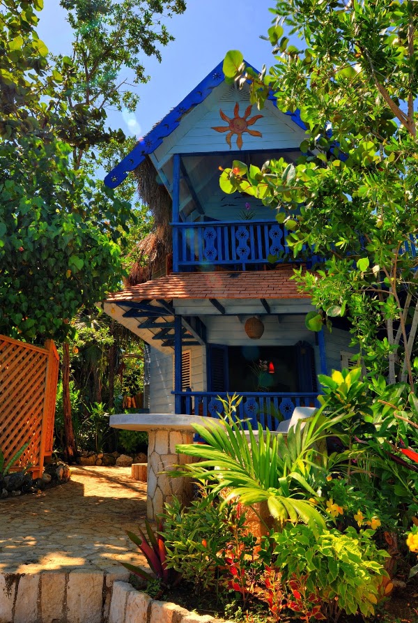 The Caves Hotel 2