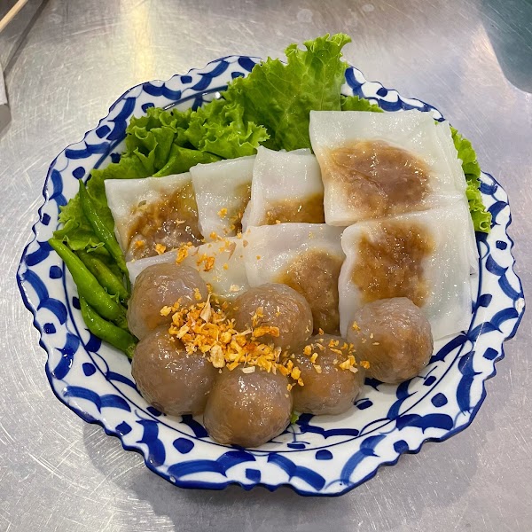 Lung Khajohn Wat Ket 2