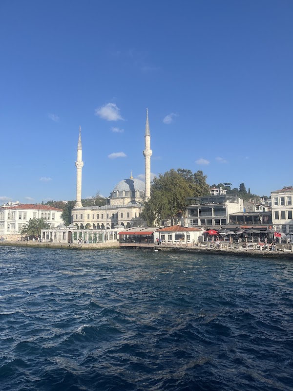 Üsküdar Vapur İskelesi