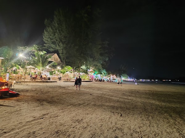 Khlong Dao Beach 3