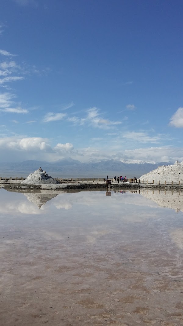 Chaka Yan Lake 5