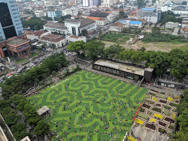 Alun-Alun Bandung 3