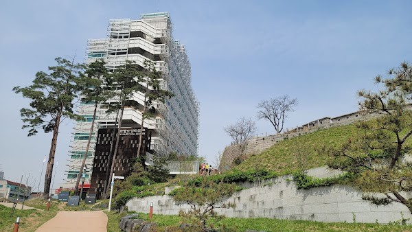 Seoul City Wall Museum 5