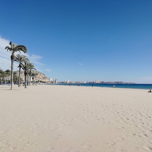 Playa del Postiguet 5