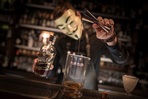 Anonymous Bar