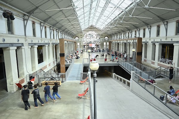 The CENTQUATRE-PARIS
