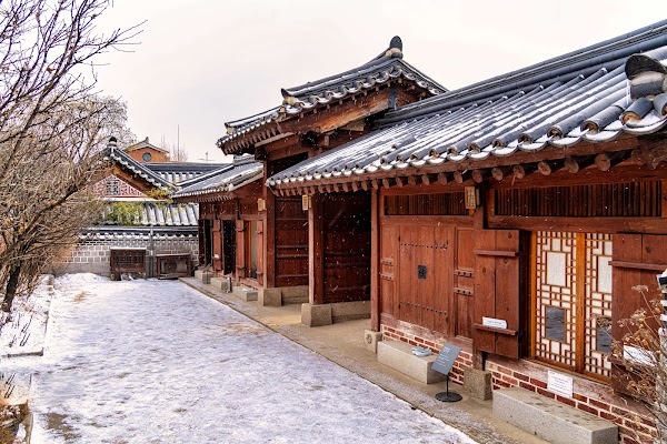 House of Baek Inje 6