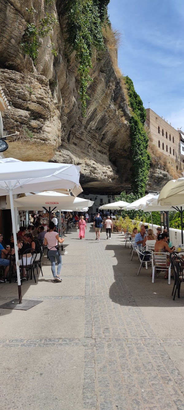 Calle Cuevas del Sol 4