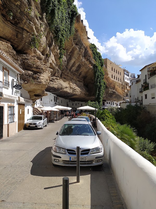 Calle Cuevas del Sol 3