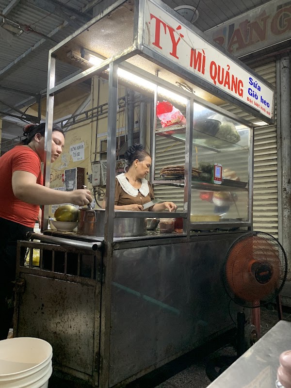Tý Mì quảng 4