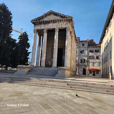 Temple of Augustus