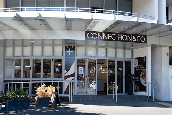 Connection & Co. 3