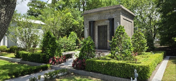 Metairie Cemetery 1