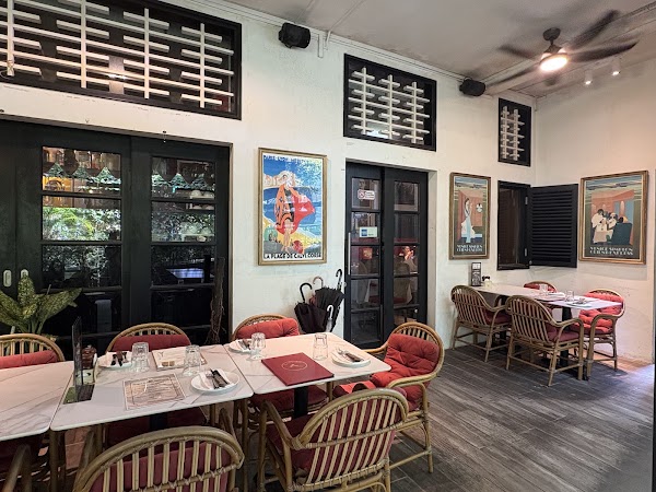 Les Bouchons Steakhouse Rochester 2