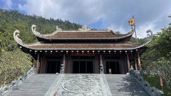 Nui Than Tai- Ebisu Onsen Resort Da Nang