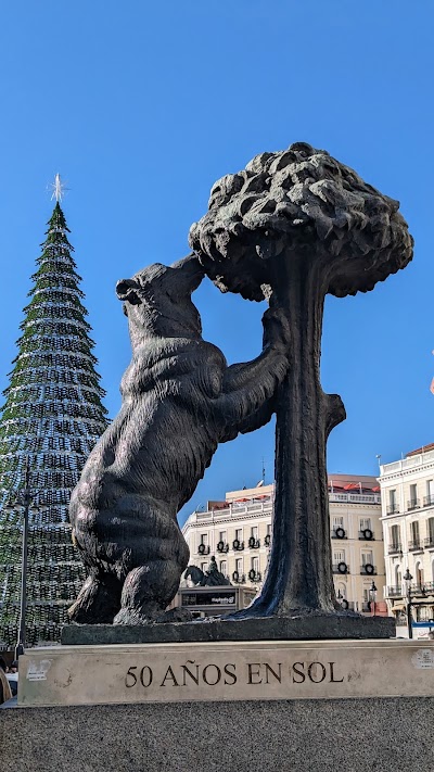 El Oso y el Madroño