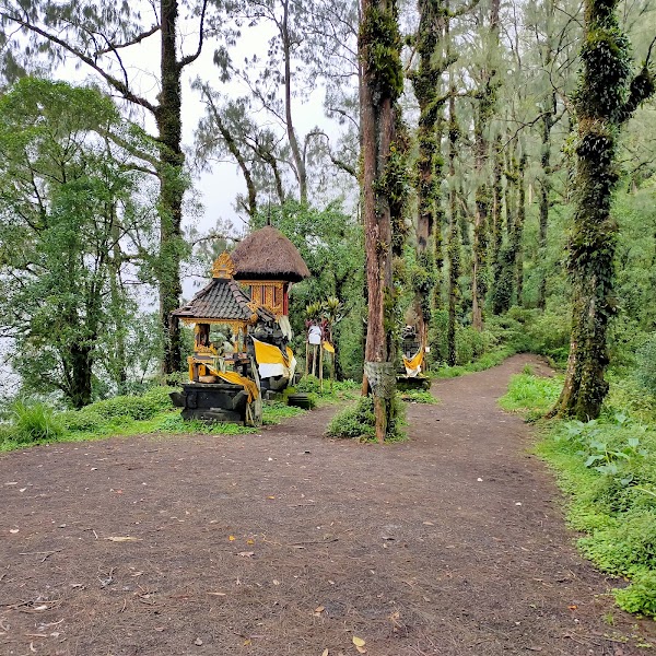 Gunung Abang 2